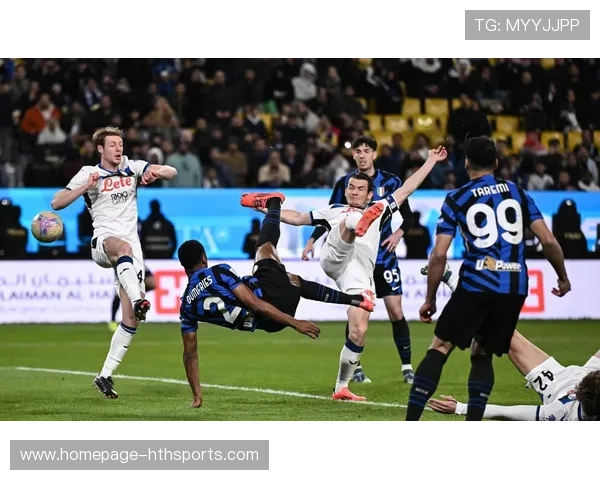 国际米兰通过快速传递打开右肋区,邓弗里斯冲击强烈 国际米兰通过快速传递打开右肋区,邓弗里斯冲击强烈