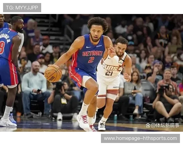 布朗突破上篮+三分，凯尔特人险胜活塞