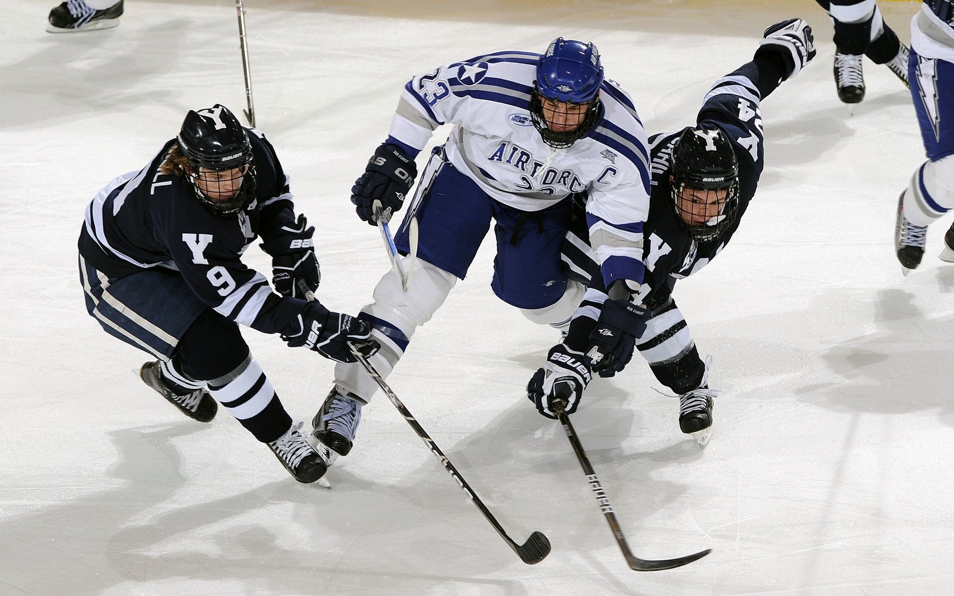 青年运动员崭露头角